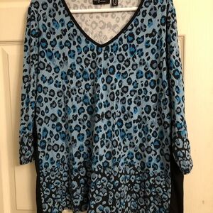Susan Graver Blue and Black Leopard Print Tunic